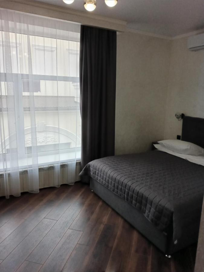 Safari-Club Hotell Vinnitsa Eksteriør bilde
