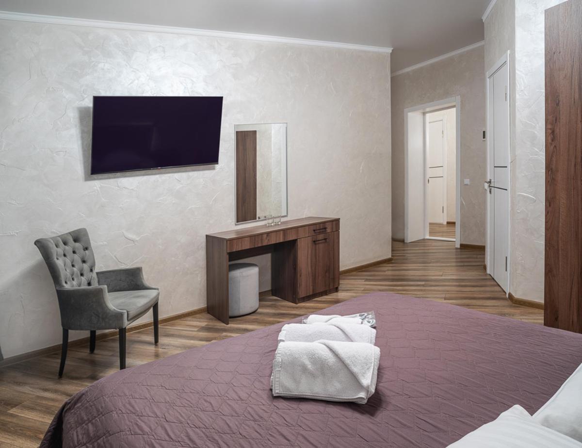 Safari-Club Hotell Vinnitsa Eksteriør bilde